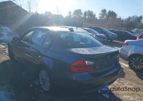 2007 BMW 328Xi z USA, uszkodzony, nr VIN WBAVC73587KP34362